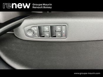 Photo 21 du bon plan RENAULT Captur 1.3 TCe 140ch FAP Intens -21 EDC occasion à 17490 €