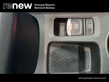 Photo 27 du bon plan RENAULT Captur 1.3 TCe 140ch FAP Intens -21 EDC occasion à 17490 €