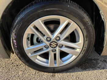 Photo 9 du bon plan SUZUKI Swace 1.8 Hybrid 140ch Pack MY24 occasion à 25990 €