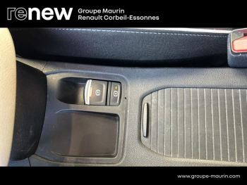 Photo 21 du bon plan RENAULT Clio 1.6 E-Tech hybride 145ch Techno occasion à 16489 €