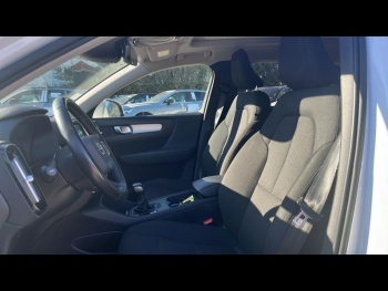 Photo 5 du bon plan VOLVO XC40 T3 163ch Momentum occasion à 22900 €