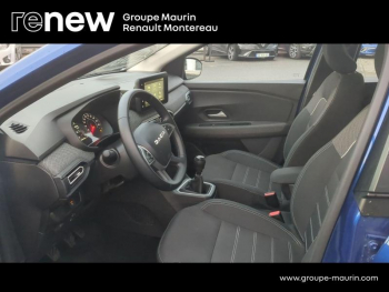 Photo 10 du bon plan DACIA Sandero 1.0 TCe 90ch Journey occasion à 15990 €