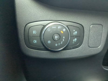 Photo 15 du bon plan FORD Puma 1.0 Flexifuel 125ch S&S mHEV ST-Line occasion à 19990 €