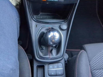 Photo 25 du bon plan FORD Puma 1.0 Flexifuel 125ch S&S mHEV ST-Line occasion à 19990 €