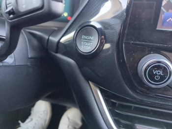 Photo 27 du bon plan FORD Puma 1.0 Flexifuel 125ch S&S mHEV ST-Line occasion à 19990 €