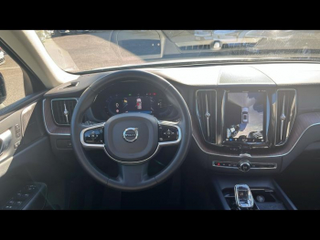 Photo 4 du bon plan VOLVO XC60 T6 AWD 253 + 145ch Utimate Style Dark Geartronic occasion à 39900 €