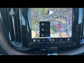 Photo 22 du bon plan VOLVO XC60 T6 AWD 253 + 145ch Utimate Style Dark Geartronic occasion à 39900 €