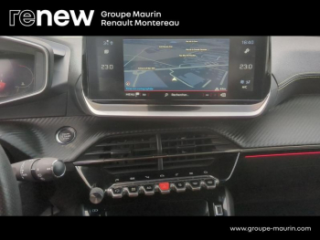 Photo 33 du bon plan PEUGEOT 2008 1.5 BlueHDi 110ch S&S GT occasion à 17490 €