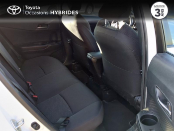 Photo 7 du bon plan TOYOTA C-HR 122h Dynamic 2WD E-CVT occasion à 17990 €
