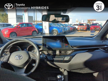Photo 8 du bon plan TOYOTA C-HR 122h Dynamic 2WD E-CVT occasion à 17990 €