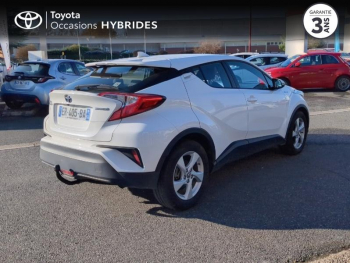 Photo 18 du bon plan TOYOTA C-HR 122h Dynamic 2WD E-CVT occasion à 17990 €