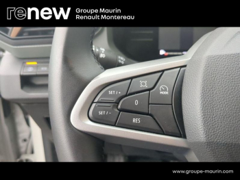 Photo 28 du bon plan DACIA Duster 1.6 hybrid 140ch Extreme occasion à 28990 €