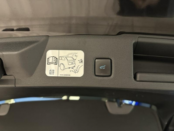 Photo 8 du bon plan FORD Kuga 2.5 Duratec 225ch PowerSplit PHEV Vignale eCVT occasion à 23990 €