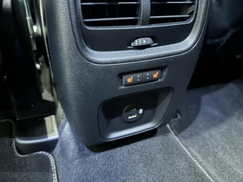 Photo 16 du bon plan FORD Kuga 2.5 Duratec 225ch PowerSplit PHEV Vignale eCVT occasion à 23990 €