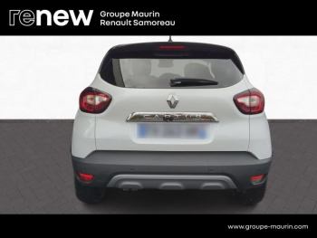 Photo 5 du bon plan RENAULT Captur 1.3 TCe 150ch FAP Red Edition EDC occasion à 13199 €