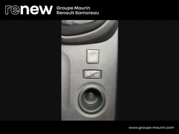 Photo 23 du bon plan RENAULT Captur 1.3 TCe 150ch FAP Red Edition EDC occasion à 13199 €