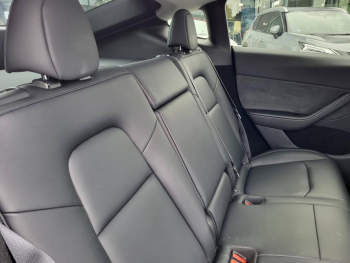 Photo 5 du bon plan TESLA Model Y Performance AWD occasion à 40990 €