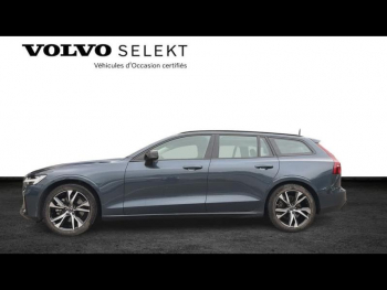 Photo 2 du bon plan VOLVO V60 B4 197ch Plus Style Dark DCT 7 occasion à 44900 €