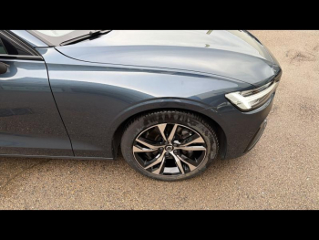 Photo 15 du bon plan VOLVO V60 B4 197ch Plus Style Dark DCT 7 occasion à 44900 €