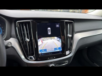 Photo 24 du bon plan VOLVO V60 B4 197ch Plus Style Dark DCT 7 occasion à 44900 €
