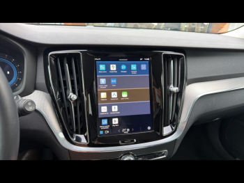 Photo 25 du bon plan VOLVO V60 B4 197ch Plus Style Dark DCT 7 occasion à 44900 €