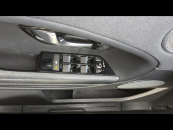 Photo 19 du bon plan LAND-ROVER Evoque 2.0 TD4 150 SE Dynamic BVA Mark V occasion à 16990 €