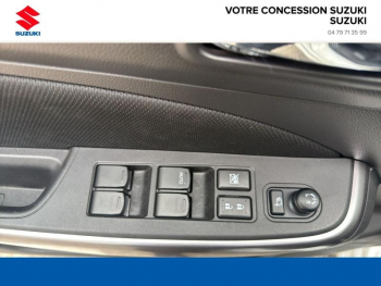 Photo 8 du bon plan SUZUKI Swift 1.2 Dualjet Hybrid 83ch Pack Auto occasion à 18590 €