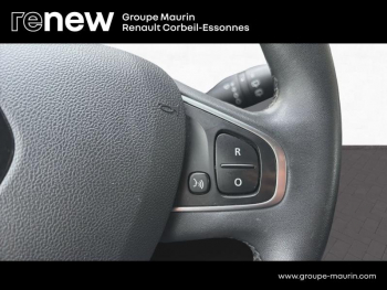Photo 19 du bon plan RENAULT Clio 1.5 dCi 90ch energy Business EDC 5p occasion à 12490 €