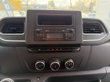 Photo 14 du bon plan NISSAN Interstar Fg L2H2 3t3 2.3 dCi 135ch Acenta occasion à 22900 €