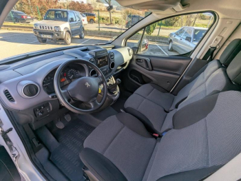 Photo 2 du bon plan PEUGEOT Partner Standard 1.6 BlueHDi 100ch Premium Pack occasion à 11990 €