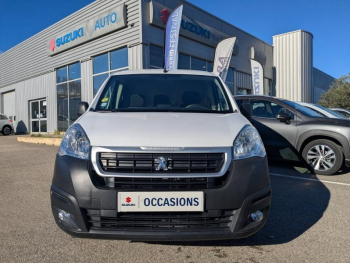 Photo 8 du bon plan PEUGEOT Partner Standard 1.6 BlueHDi 100ch Premium Pack occasion à 11990 €