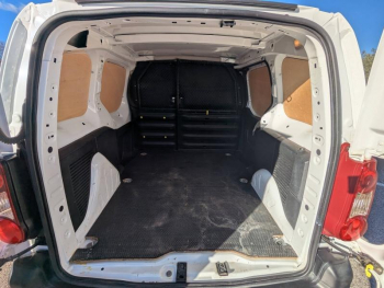 Photo 9 du bon plan PEUGEOT Partner Standard 1.6 BlueHDi 100ch Premium Pack occasion à 11990 €