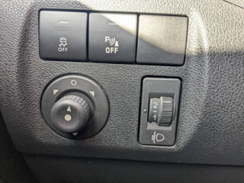 Photo 13 du bon plan PEUGEOT Partner Standard 1.6 BlueHDi 100ch Premium Pack occasion à 11990 €