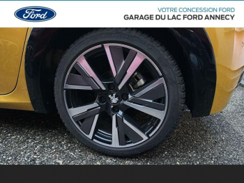 Photo 4 du bon plan PEUGEOT 208 1.2 PureTech 100ch S&S GT EAT8 occasion à 14990 €