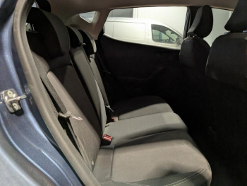 Photo 15 du bon plan FORD Fiesta 1.0 Flexifuel 95ch Cool & Connect 5p occasion à 15990 €