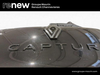 Photo 13 du bon plan RENAULT Captur 1.6 E-Tech full hybrid 145ch esprit Alpine occasion à 29190 €