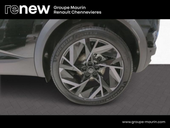 Photo 15 du bon plan RENAULT Captur 1.6 E-Tech full hybrid 145ch esprit Alpine occasion à 29190 €