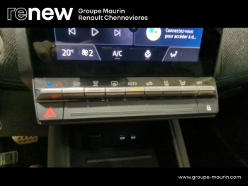 Photo 26 du bon plan RENAULT Captur 1.6 E-Tech full hybrid 145ch esprit Alpine occasion à 29190 €