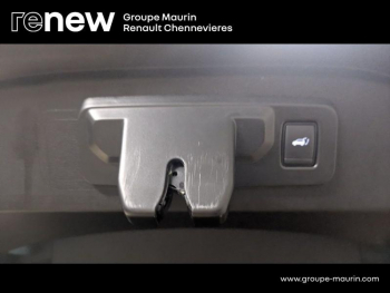 Photo 8 du bon plan RENAULT Espace 1.2 E-Tech full hybrid 200ch esprit Alpine 7 places - 24 occasion à 38591 €