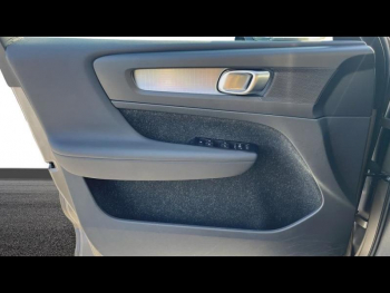 Photo 18 du bon plan VOLVO XC40 T4 Recharge 129 + 82ch Inscription Business DCT 7 occasion à 26900 €
