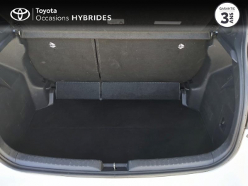 Photo 10 du bon plan TOYOTA Yaris 116h PremiÃ¨re 5p occasion à 15990 €