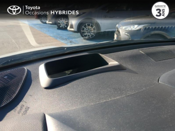 Photo 21 du bon plan TOYOTA Yaris 116h PremiÃ¨re 5p occasion à 15990 €
