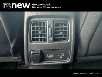 Photo 20 du bon plan RENAULT Captur 1.3 TCe 140ch FAP Intens EDC -21 occasion à 18490 €