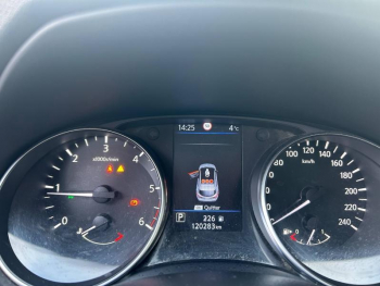 Photo 12 du bon plan NISSAN Qashqai 1.7 dCi 150ch N-Connecta Intelligent 4x4 2019 occasion à 16990 €