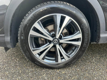 Photo 19 du bon plan NISSAN Qashqai 1.7 dCi 150ch N-Connecta Intelligent 4x4 2019 occasion à 16990 €