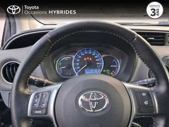 Photo 13 du bon plan TOYOTA Yaris HSD 100h Dynamic 5p occasion à 11490 €