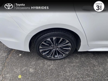 Photo 16 du bon plan TOYOTA Corolla Touring Spt 1.8 140ch Design MY24 occasion à 27490 €