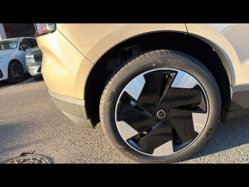 Photo 12 du bon plan VOLVO EX30 Single Extended Range 272ch Plus occasion à 42900 €