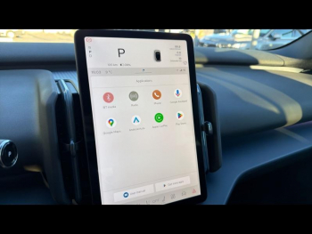 Photo 16 du bon plan VOLVO EX30 Single Extended Range 272ch Plus occasion à 42900 €