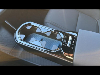 Photo 22 du bon plan VOLVO EX30 Single Extended Range 272ch Plus occasion à 42900 €